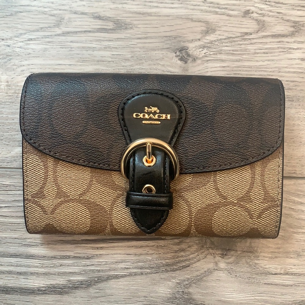 New in bag Women’s Coach Kelo Wallet